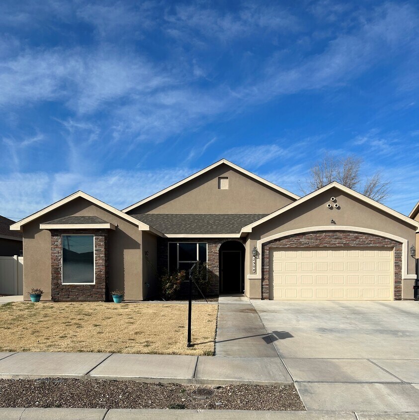 2508 W Mann Ave, Artesia, NM 88210 House Rental in Artesia, NM