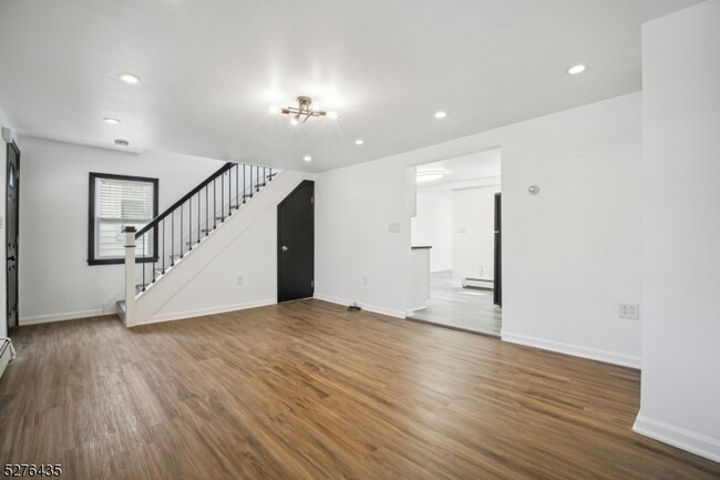 Foto del edificio - 35 Hickory St