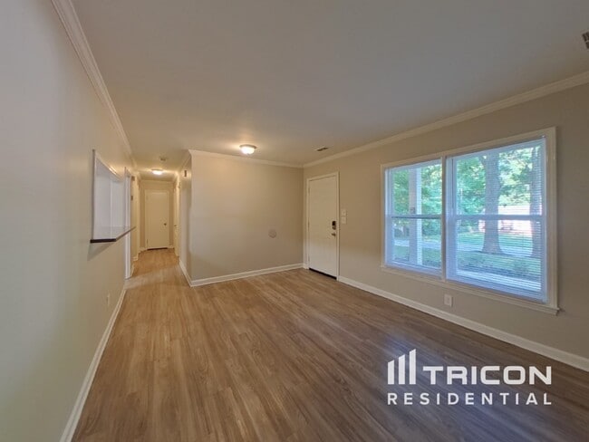 Building Photo - 5737 Lawn Meadow Dr