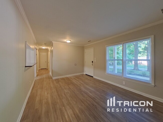 Foto del edificio - 5737 Lawn Meadow Dr