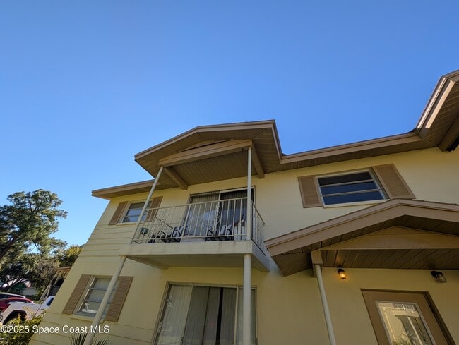 Building Photo - 215 Knox McRae Dr