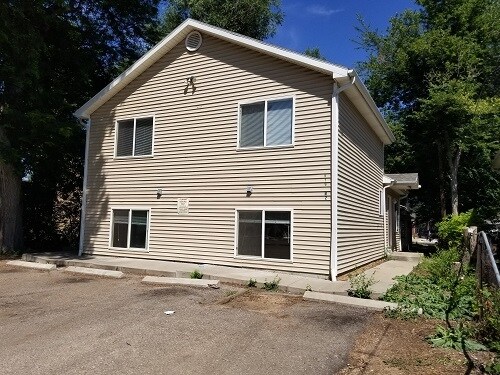 Building Photo - 619 S Sherwood St