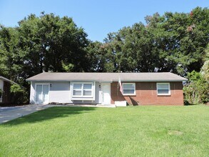 Building Photo - 3485 Rothschild Dr