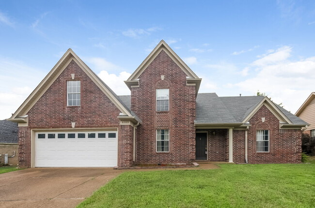 Building Photo - 8289 Crimson Creek Dr