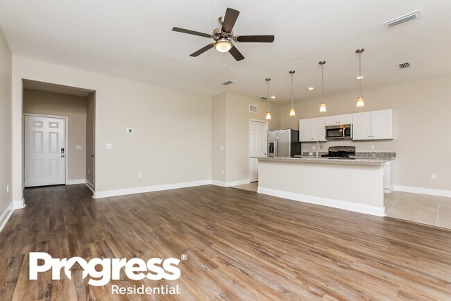 Building Photo - 172 Eleven Oaks Cir