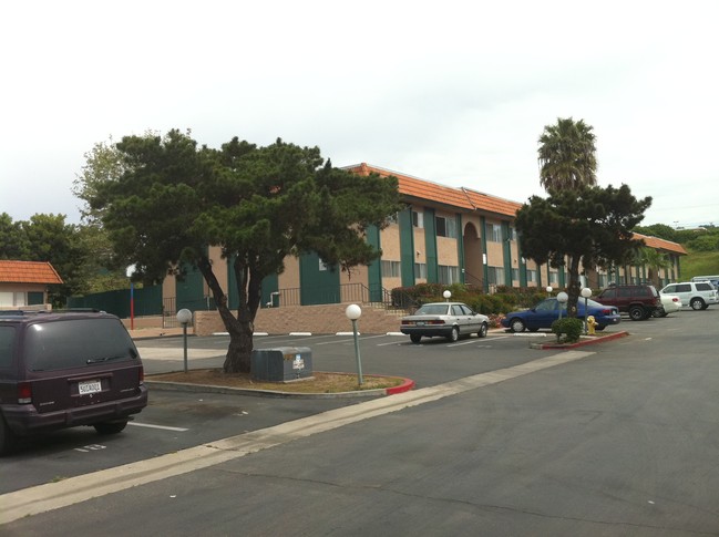 Building Photo - Rancho Vista Apartments