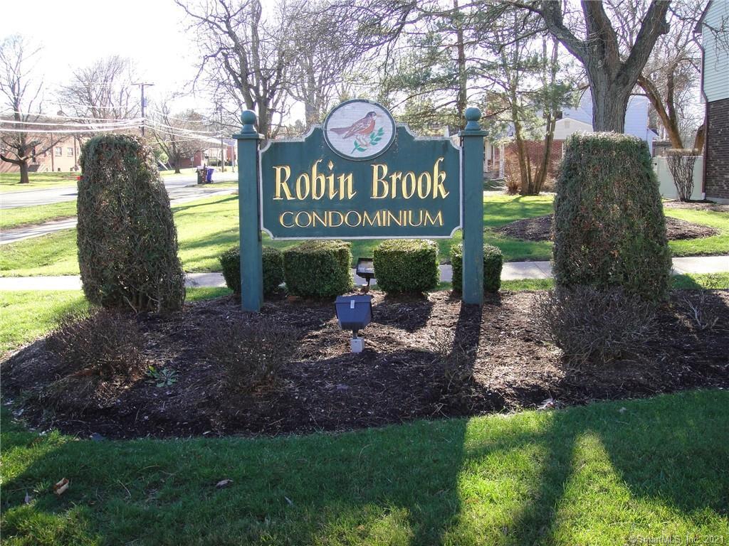 Foto principal - 52 Robin Brook Dr