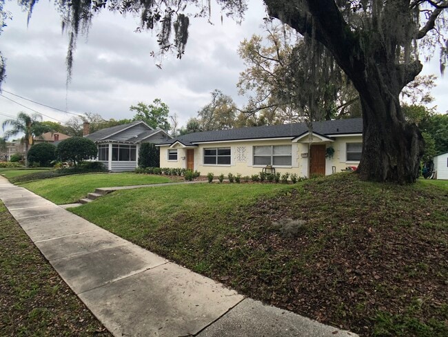 Photo - 606 Harwood Street Townhome