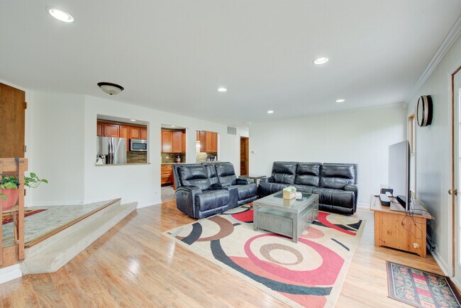 Foto del edificio - 1801 Fox Run Dr