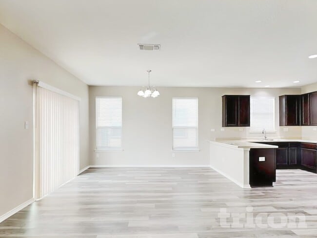 Foto del edificio - 4538 Wrangler Run