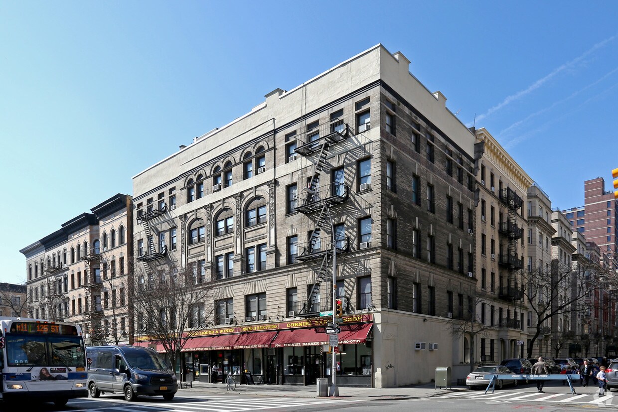 Primary Photo - 944-956 Amsterdam Ave