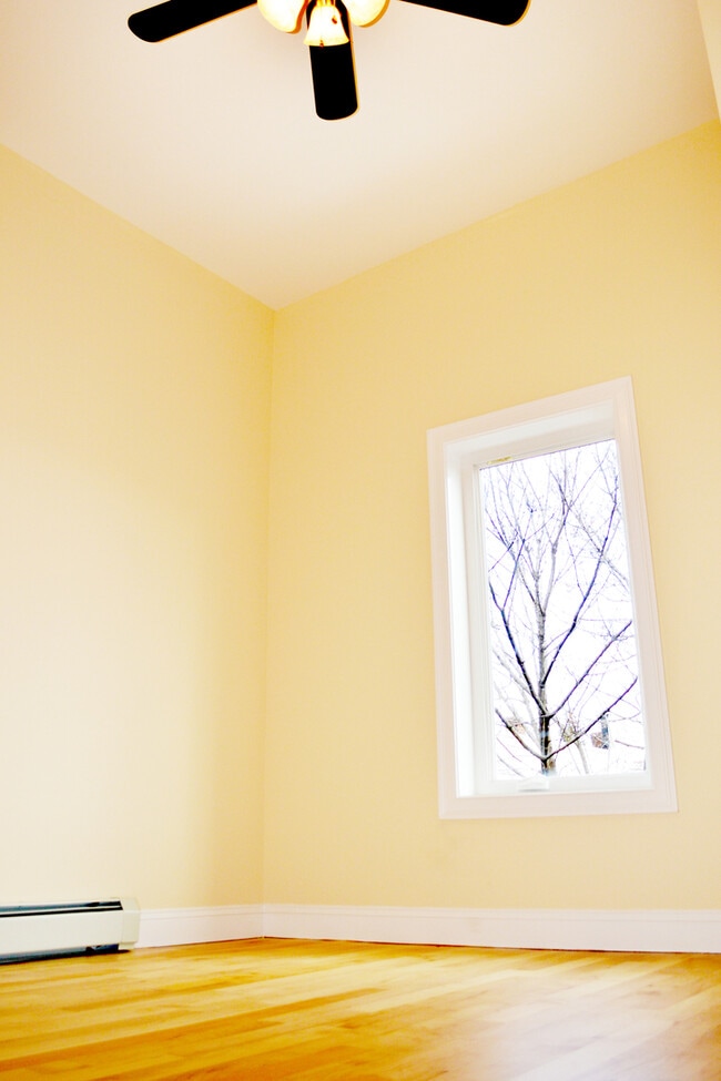 Photo - 8 Haswell St Apartment