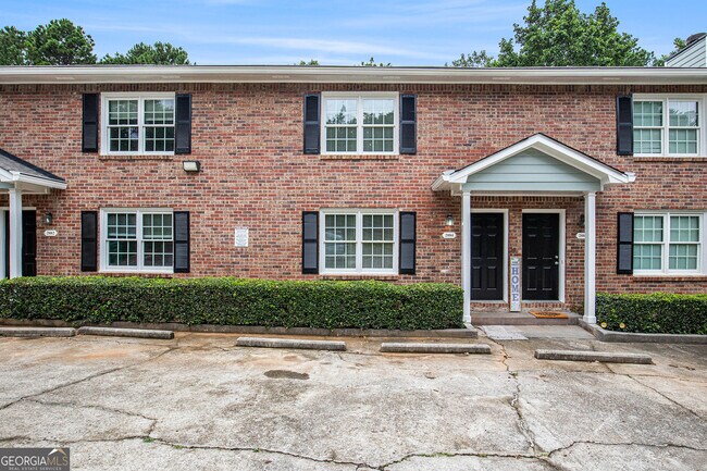 Foto del edificio - 2884 Spruce Cir