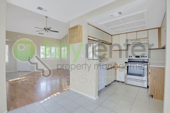 Foto del edificio - 2541 Fulton Square Ln