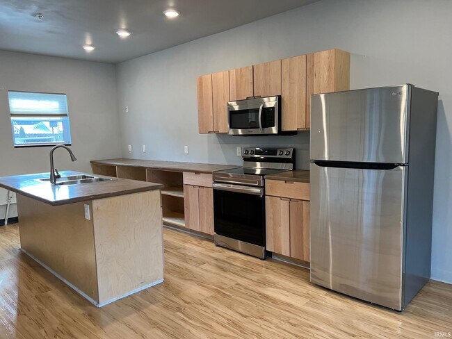 Foto del edificio - 1301 S Walnut St