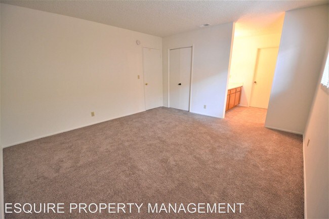 Building Photo - 3 br, 2 bath House - 5219 SURFRIDER WAY