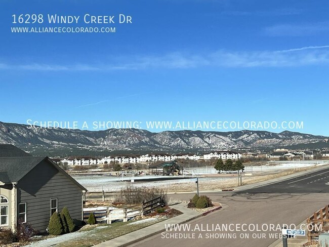 Foto del edificio - 16298 Windy Creek Dr