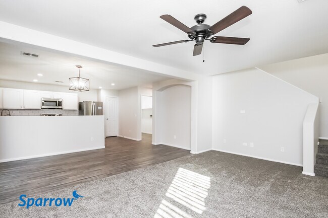 Building Photo - 949 S SABINO Drive