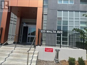 Building Photo - 225-1225 Malta Ave.