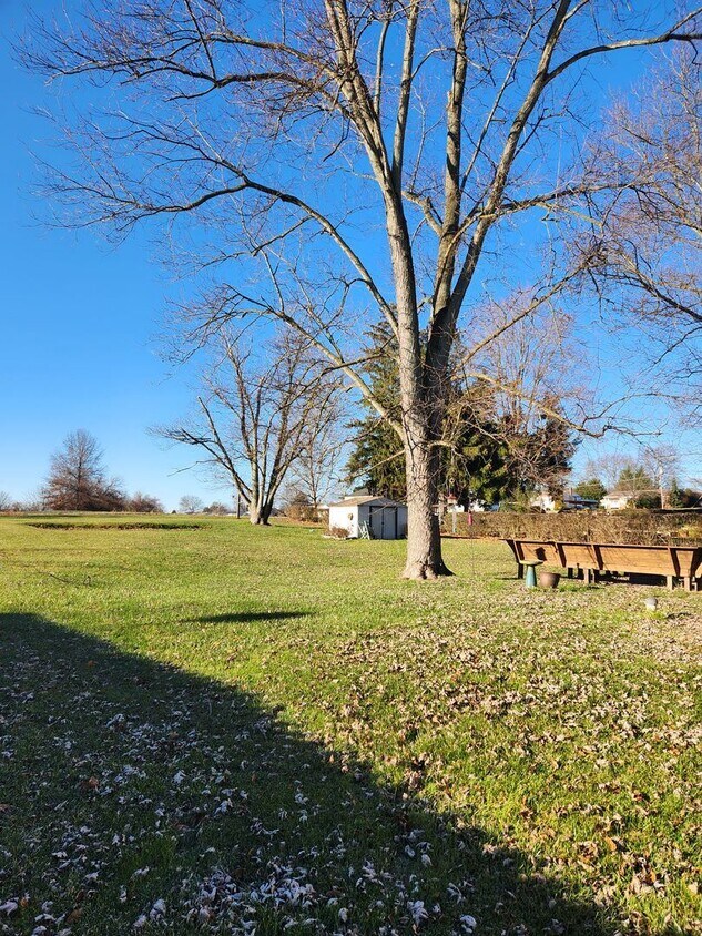 Building Photo - 3 br, 1.5 bath House - 2862 MAYFIELD DR