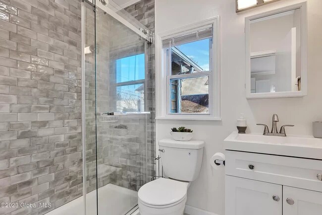 Bathroom 1 - 135 Church St