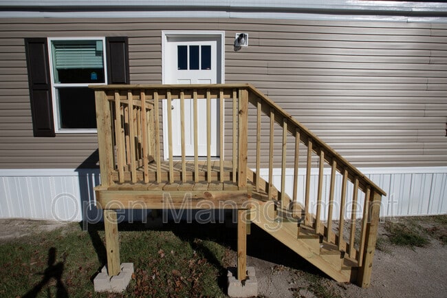 Building Photo - 7534 US-60