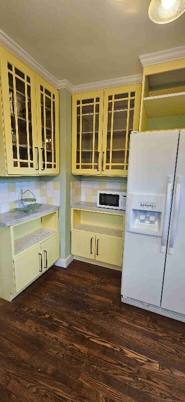 Foto del edificio - 24520 Schroeder Ave