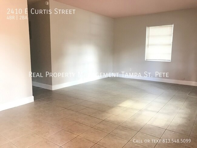 Foto del edificio - 2410 E Curtis St