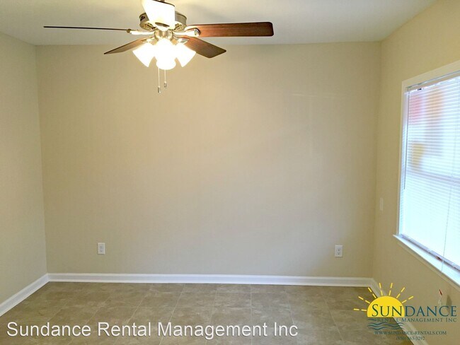 Building Photo - 1 br, 1 bath House - 409-B Niceville Avenue