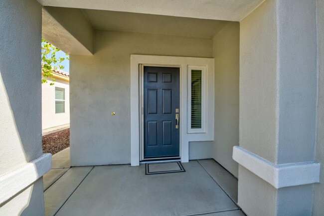 Building Photo - 78680 Postbridge Cir