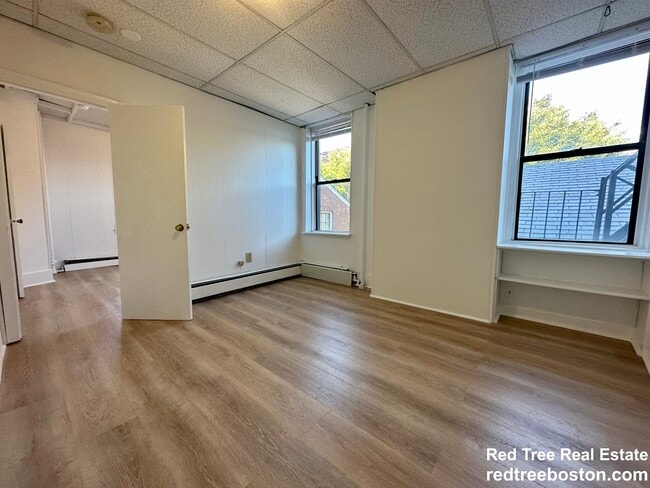 Building Photo - 44A Joy St