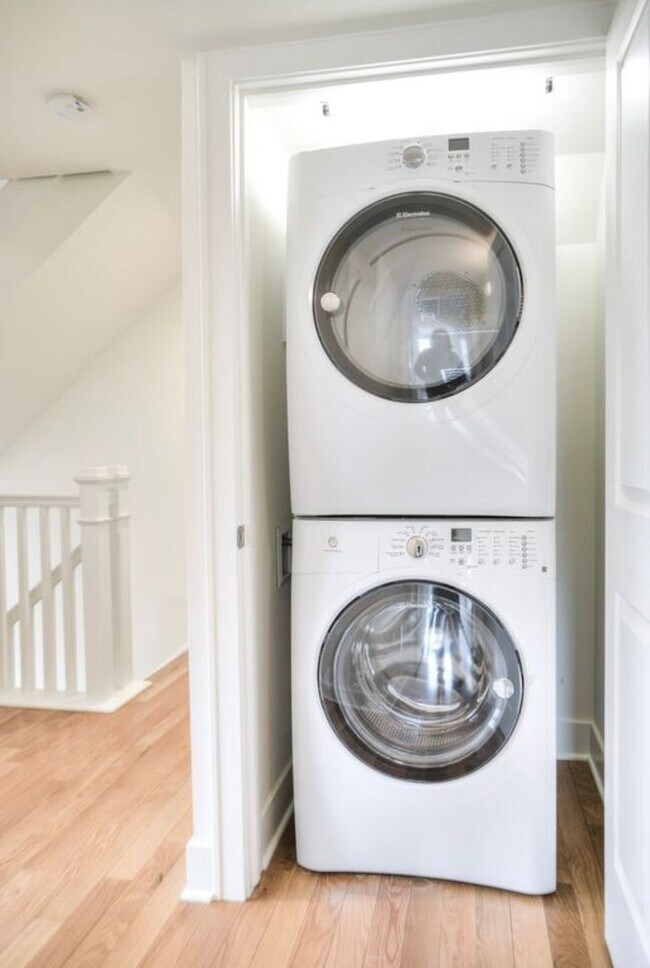 Foto del edificio - Catherine924