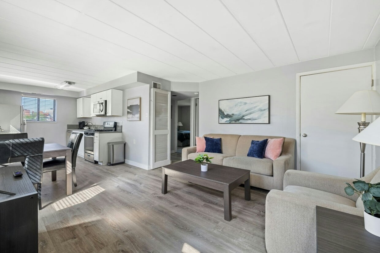 Photo - 1115 Mary Ann Street, Unit 1115-3