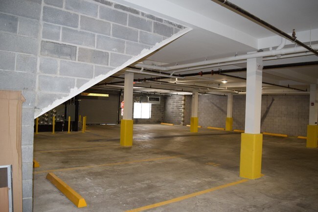 Foto del edificio - 6815 Polk St