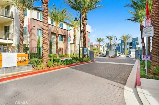 Foto del edificio - 4127 E Cir Paseo