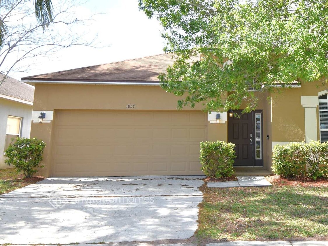 Foto principal - 1857 Great Falls Way