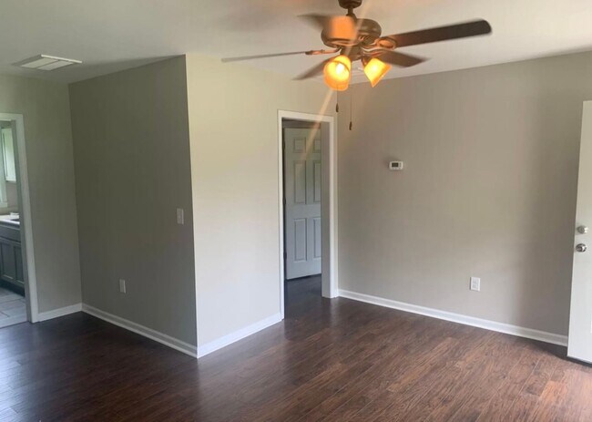 Foto del edificio - For Lease - 2BD/2BA Near Downtown Pendleto...