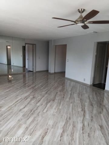 Building Photo - 2 br, 2 bath Condo - 421 S Lakeside Dr Apt 8