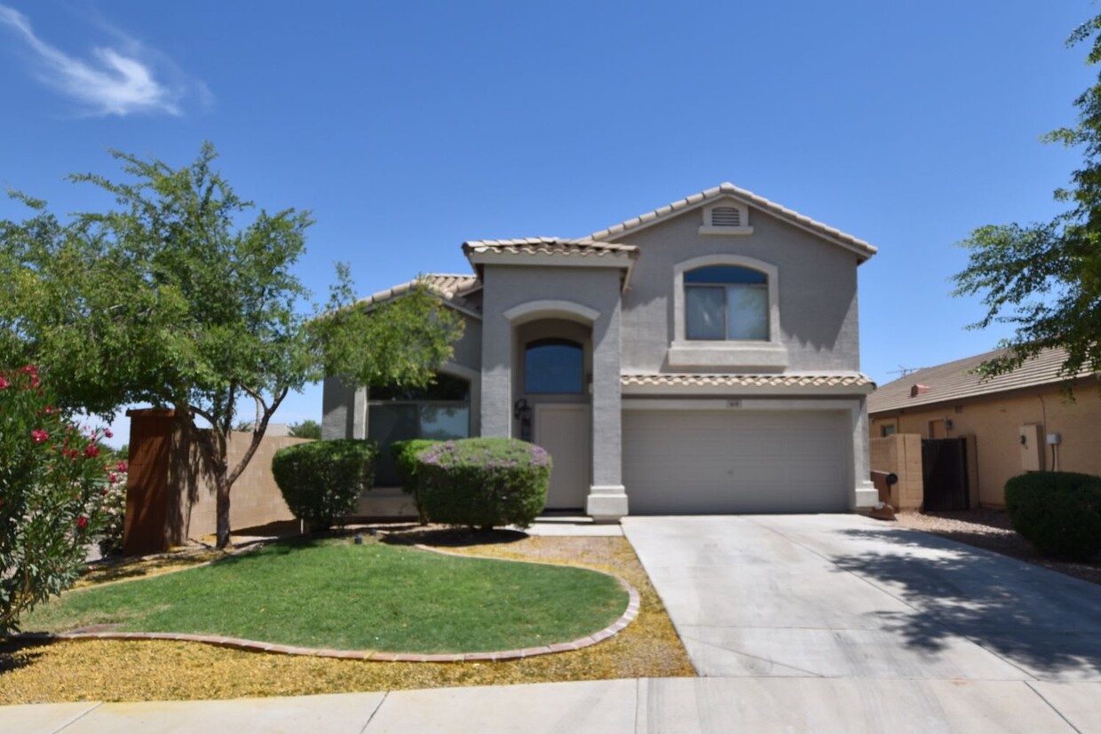 Primary Photo - 1618 E Daniella Dr