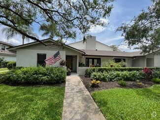 Building Photo - 3066 Plaza Terrace Dr
