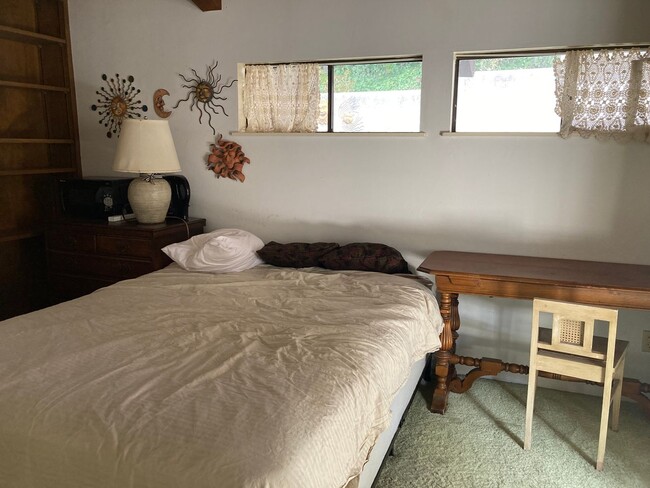 Foto del edificio - Montecito - One bedroom, one bathroom