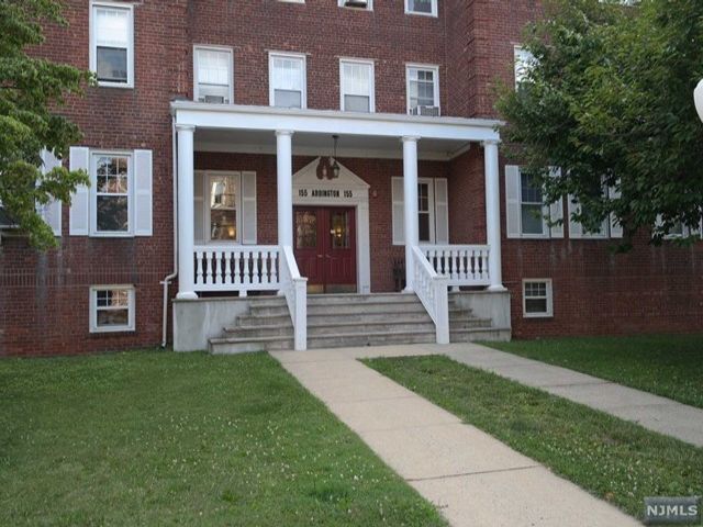 Primary Photo - 155 Union Ave