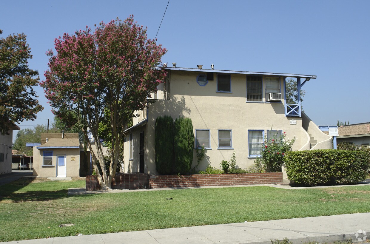 Primary Photo - 251 San Marcos St