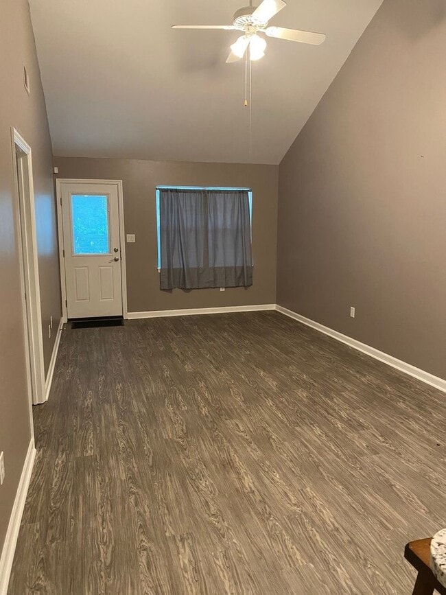 Foto del edificio - 2 bedroom close to Five Points!