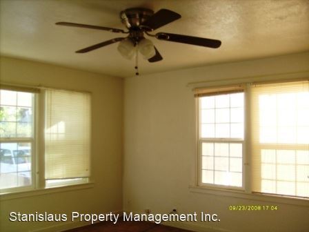 Foto del edificio - 3 br, 1.5 bath House - 1617 Teresa St