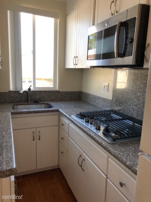 Building Photo - 1 br, 1 bath Apartment - 1277 Essex Street