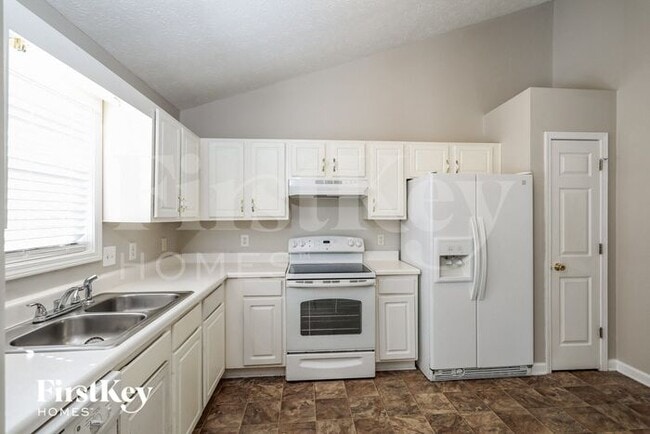 Foto del edificio - 5370 Princeton Oaks Dr