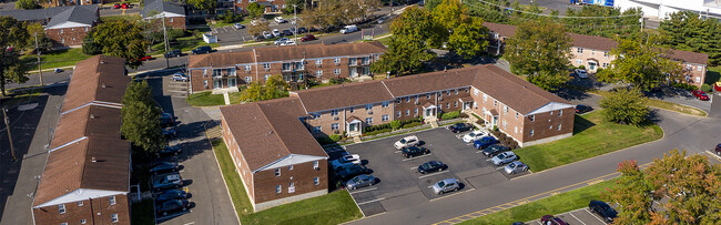 Building Photo - Americana Apartments