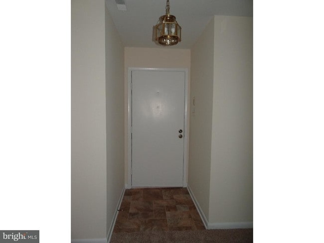 Building Photo - 307A Kelly Cove