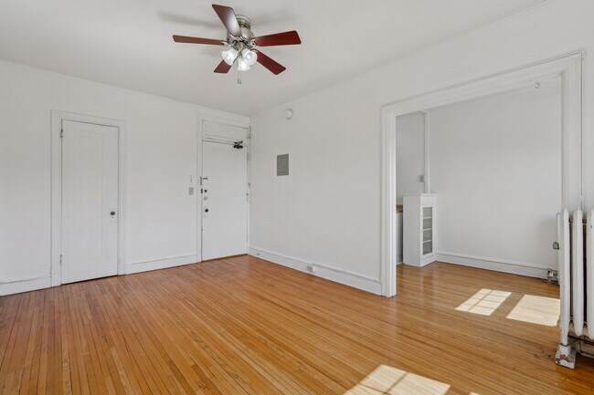 Foto del edificio - Summit Hill Apartments
